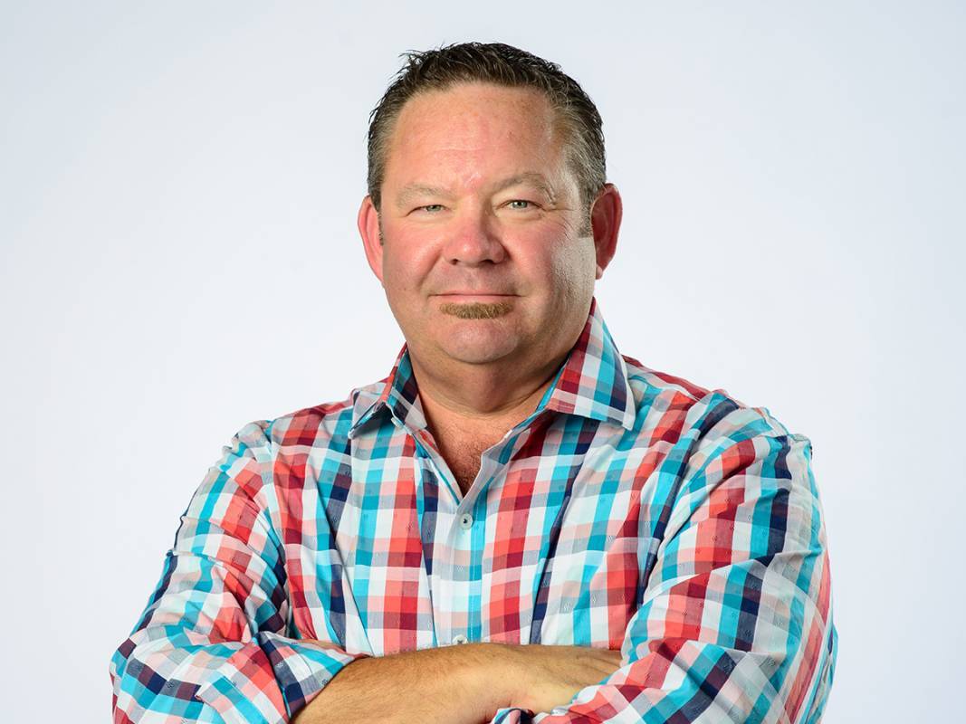 Lee Hall Headshot